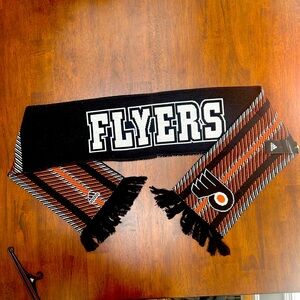 NWT ADIDAS Philadelphia Flyers scarf